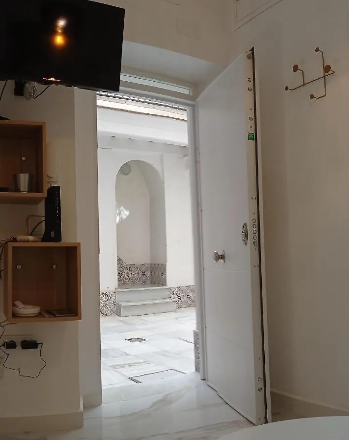 Top Estudio Rosario Cadiz Playa 0*,  Spain